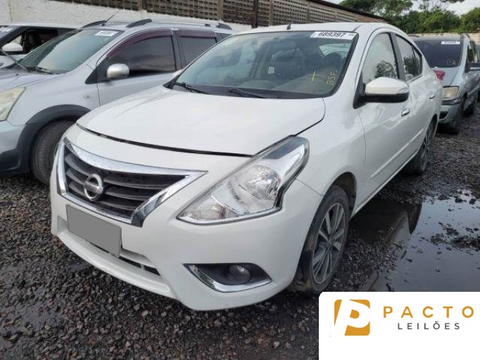 NISSAN VERSA 17/18