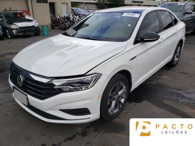 VOLKSWAGEN JETTA 18/18