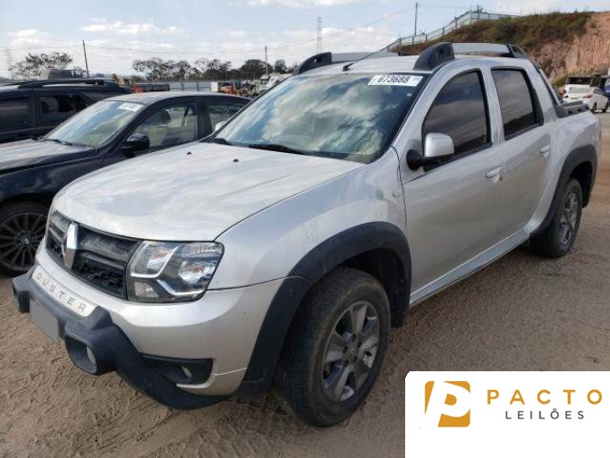 RENAULT DUSTER OROCH 16/16